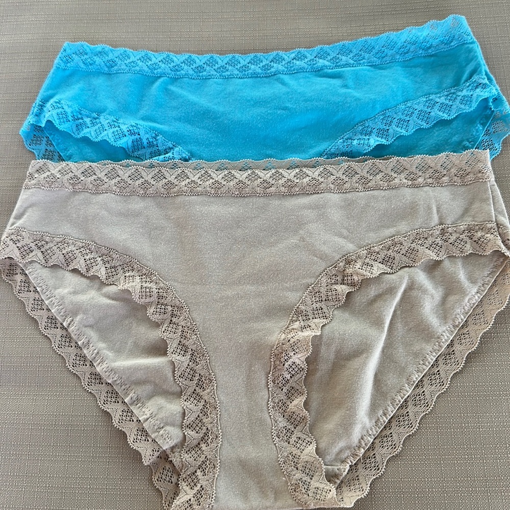 New (2) NATORI Bliss Girl Briefs